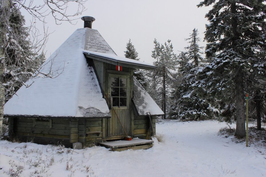 Winter, Lapland, House